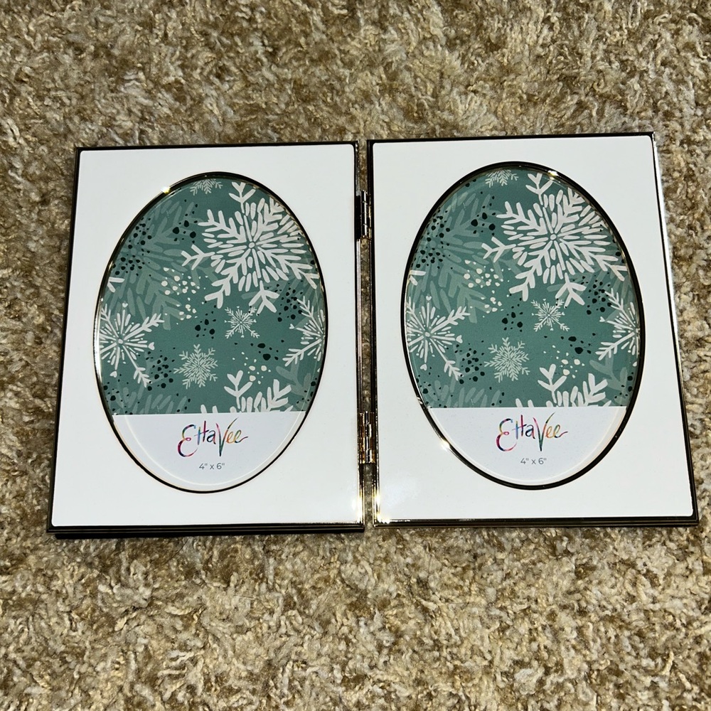 EttaVee Double Photo Frame Gold and White